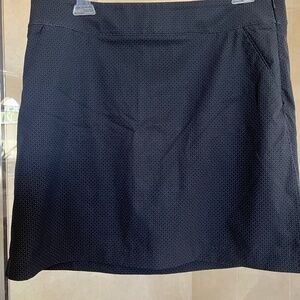Ladies Greg Norman Golf Skort Size 8